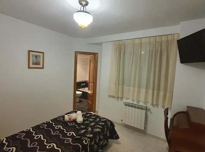 A Barca 3* O Barco de Valdeorras